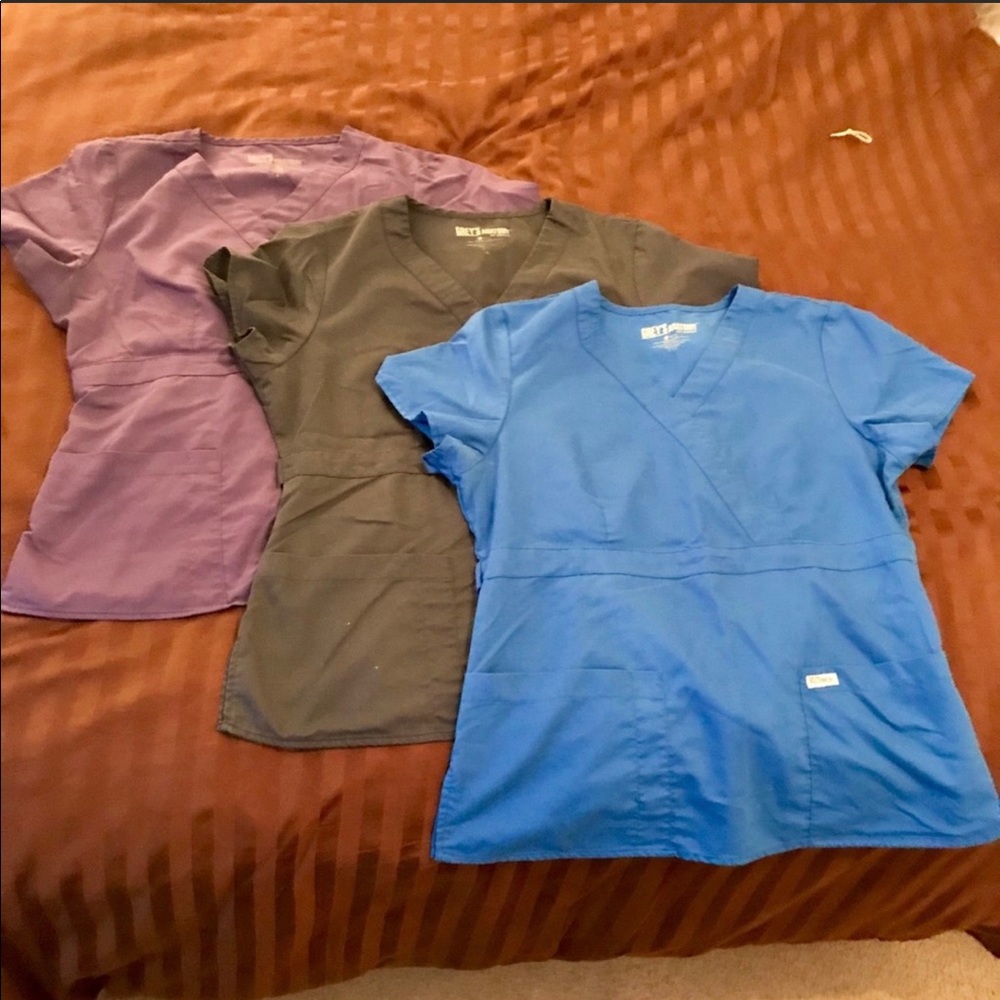 6 Greys Anatomy Scrub Tops